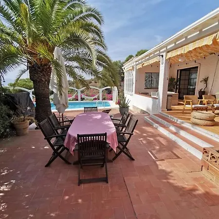 Villa Lina - Andalusian 3-bedroom With Pool & Ocean View
